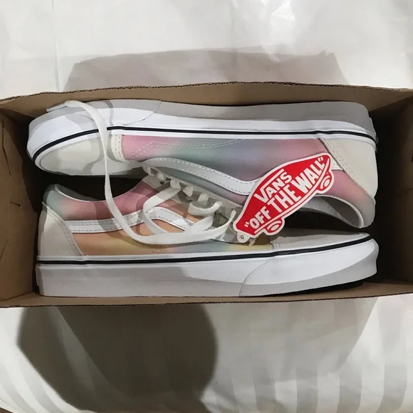 Vans Old Skool Aura Shift & White Skate Sneakers - Picture 14 of 15